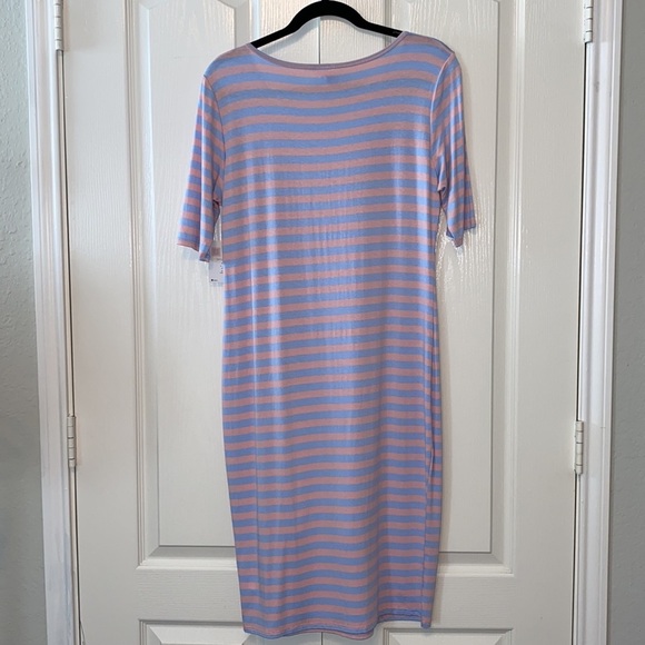 LuLaRoe woman’s dress Julia size M striped - Picture 5 of 10